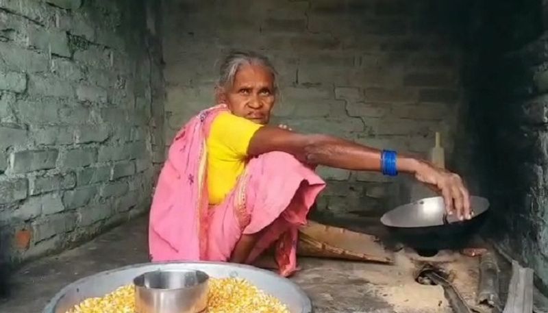 सरकार की ओर से भोला पासवान शास्त्री के घरवालों को इंदिरा आवास मिला है। हालांकि उन्होंने कभी कुछ मांगा नहीं। लेकिन, इधर लॉकडाउन में परिवार भूखमरी के कगार पर आ गया।
