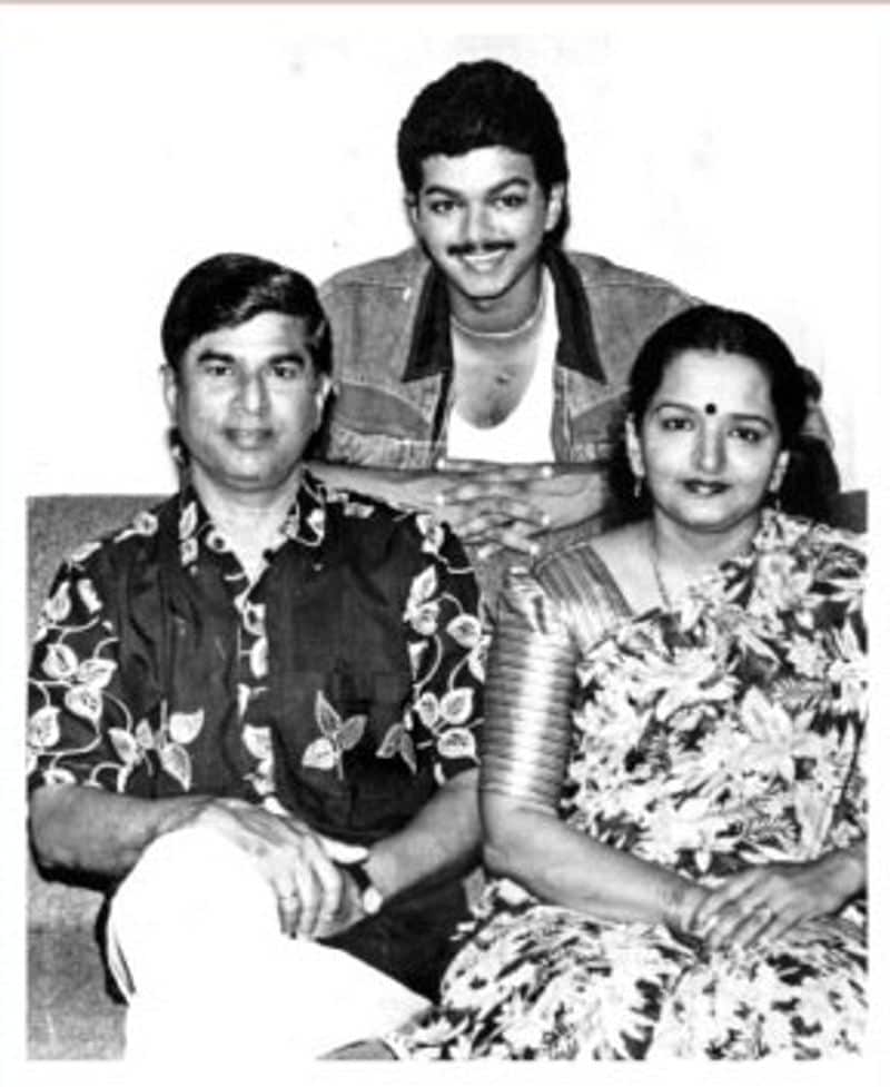 விஜய் நடிக்க துவங்கிய ஆரம்ப காலங்களில் அவருக்கு எதிராக பல்வேறு மோசமான விமர்சனங்கள் வந்தாலும், மனத்தில் வெறியோடு நடித்து இன்று முன்னணி இடத்தை பிடித்துள்ளார்.