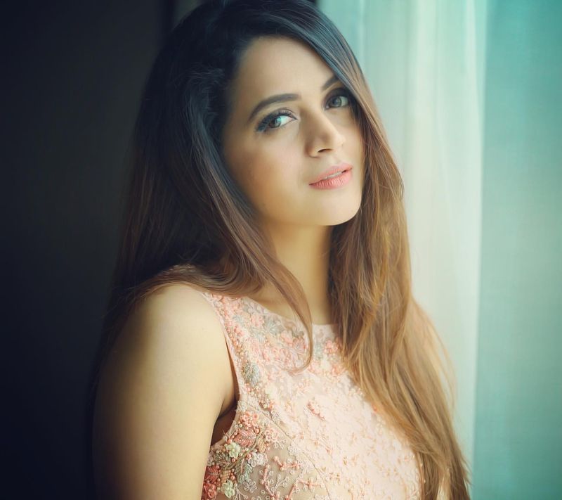Actresss Bhavana Menon Instagram Photos goes viral