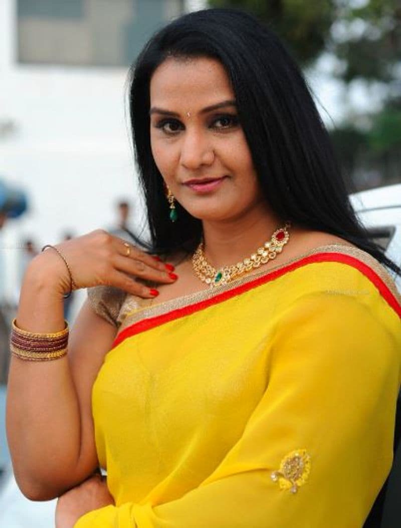 Actor apoorva about Nithya Menen and Bhumika Chawla
