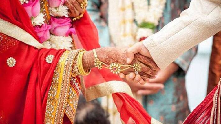 woman cheats man in the name of marriage in gujarat woman cheats man in the name of marriage in gujarat