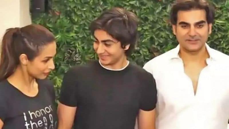 दोनों का एक 17 साल का एक बेटा अरहान है। मलाइका से तलाक के बाद अरबाज इन दिनों मॉडल और एक्ट्रेस जॉर्जिया एंड्रियानी को डेट कर रहे हैं।