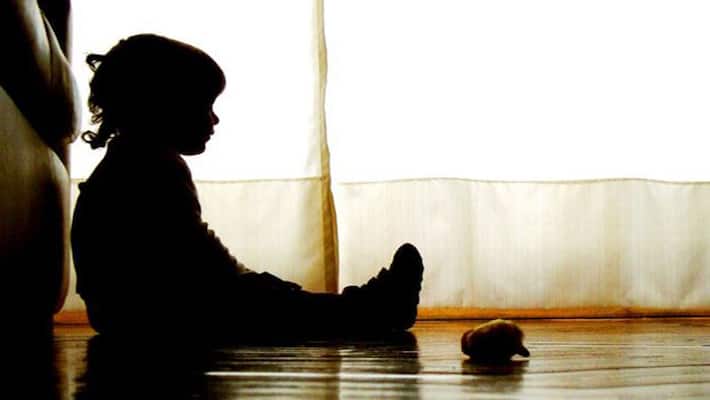 Father molests 11 year old innocent deranged daughter kpl Father molests 11 year old innocent deranged daughter kpl