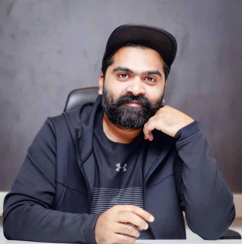 ஒருவழியாக இப்போது சிம்புவுக்கு பெண் கிடைத்து விட்டார்.