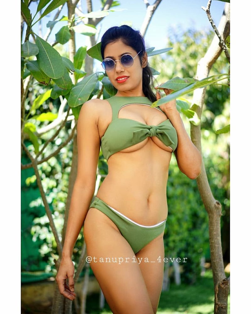 Hot Bikini Model Tanupriya Das instagram Photos