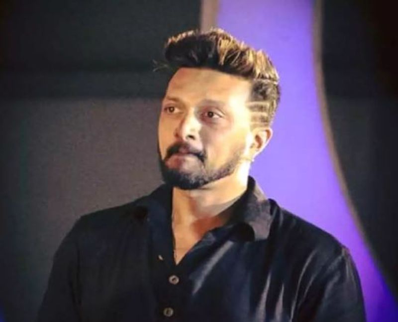 ಮಗುವಿನ ಫೀಸ್ ಗಾಗಿ ಕಿಚ್ಚ ಸುದೀಪ್ ಚಾರಿಟೇಬಲ್ ಟ್ರಸ್ಟ್ ಮೊರೆಹೋದ ಕನೀಷಾ ತಾಯಿಯವರ ಮಾತಿಗೆ ಸ್ಪಂದಿಸಿದ ಕಿಚ್ಚ ಮತ್ತು ತಂಡ ನೆರವಿಗೆ ನಿಂತು ಮಾದರಿಯಾಗಿದೆ.