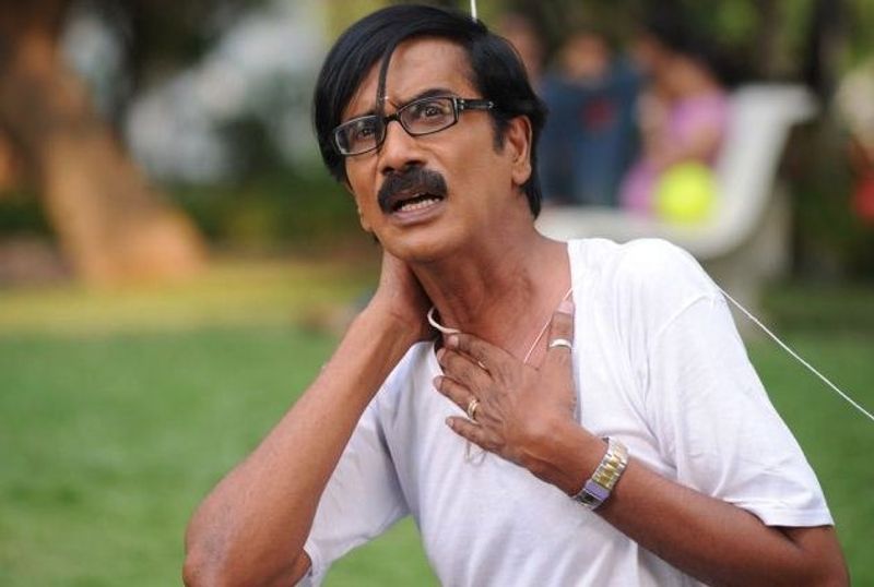 ಮನೋಬಲ ಹಾಗೂ ಸಿಂಗಮುತ್ತು ವಿರುದ್ಧ ನಟರ ಸಂಘದಲ್ಲಿ ದೂರು ನೀಡಿದ್ದಾರೆ.