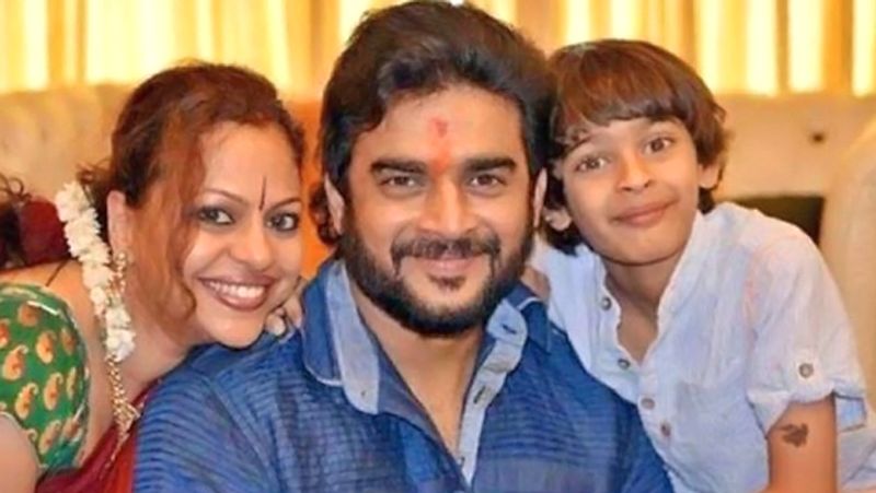 साल 2005 में माधवन और सरिता बेटे वेदांत के पेरेंट्स बने। इस समय वे चेन्नई के बोट क्लब एरिया में रहते थे। इसके करीब चार साल बाद 2009 में माधवन पत्नी और बेटे के साथ मुंबई आ गए और कांदिवली में रहने लगे।