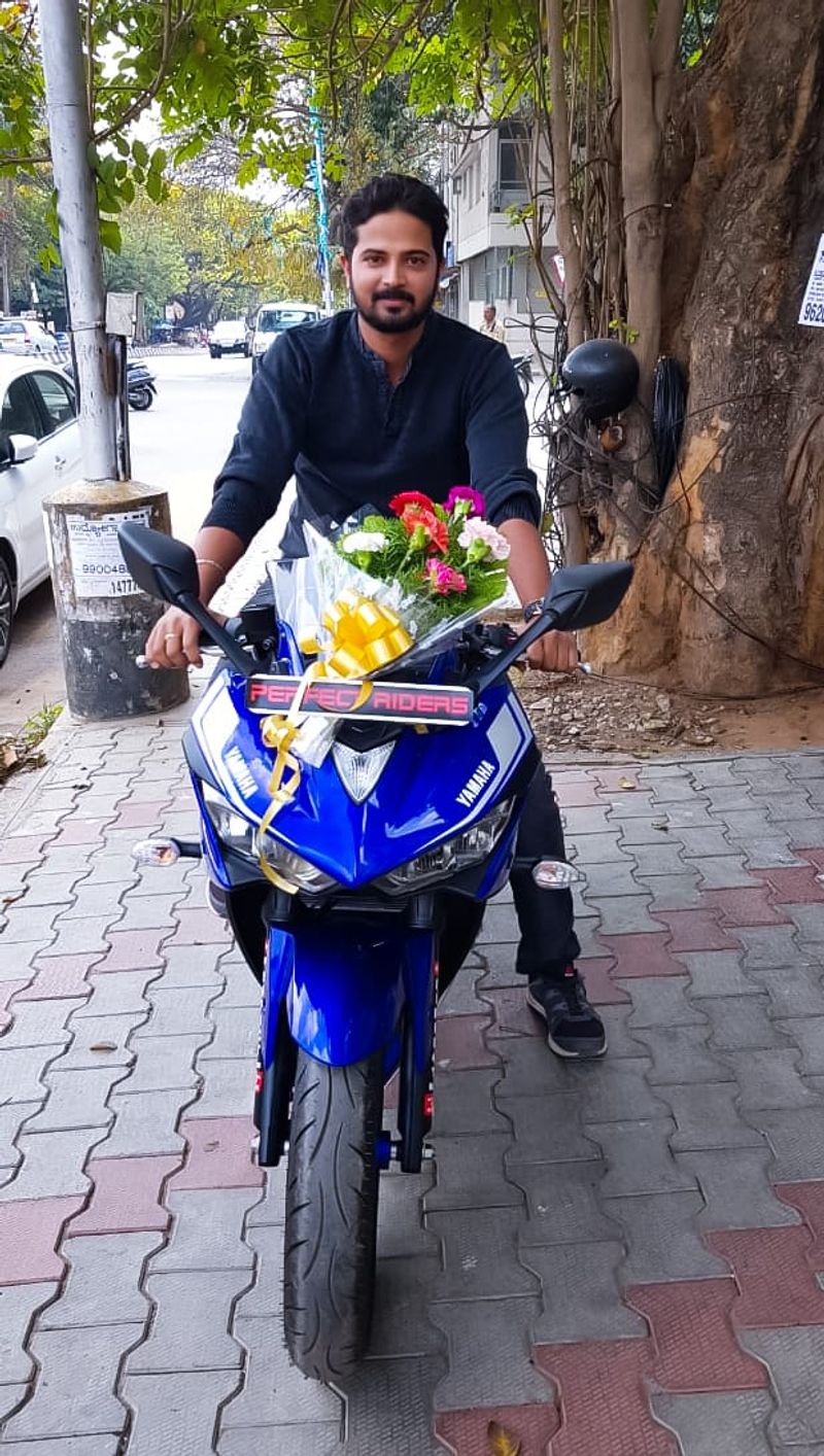 ಹೀಗಾಗಿ, ಚಂದನಾ ಕುಟುಂಬದವರು ಪೊಲೀಸ್ ಠಾಣೆಗೆ ದಿನೇಶ್ ವಿರುದ್ಧ ದೂರು ನೀಡಿದ್ದರು. ಇದನ್ನು ಆಧರಿಸಿ ಪೊಲೀಸರು ತನಿಖೆ ನಡೆಸಿ, ಆರೋಪಿಯನ್ನು ಬಂಧಿಸಿದ್ದಾರೆ.