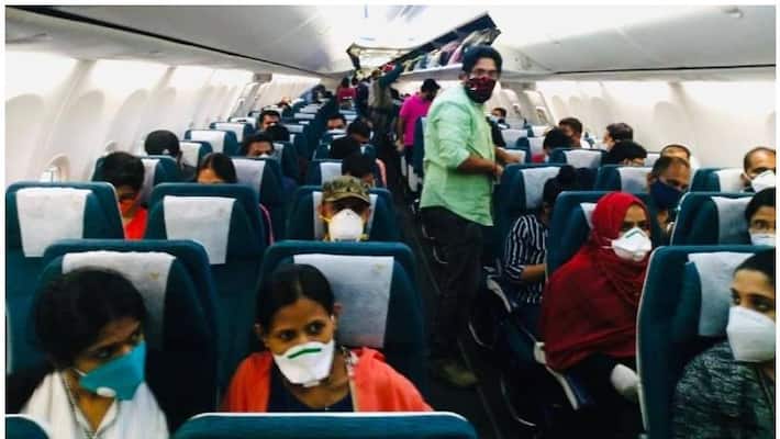 248 Indians stranded in Pakistan due to lockdown return home 248 Indians stranded in Pakistan due to lockdown return home