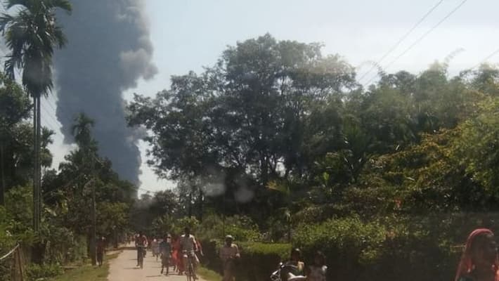 Fire at gas well of oil india ltd in assam Fire at gas well of oil india ltd in assam