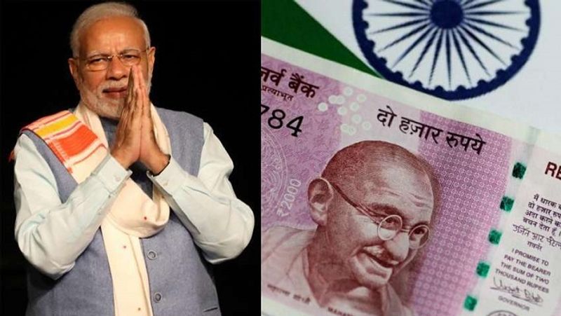 कैसे हो खुल सकता है खाता
इस योजना में खाता खोलने के लिए आवेदनकर्ता की उम्र 18 से 40 साल के बीच होनी चाहिए। EPFO की वेबसाइट पर जाकर खाता खोला जा सकता है। इसके लिए आधार कार्ड, IFSC के साथ सेविंग बैंक अकाउंट या जन-धन अकाउंट और वैलिड मोबाइल नंबर होना चाहिए।
