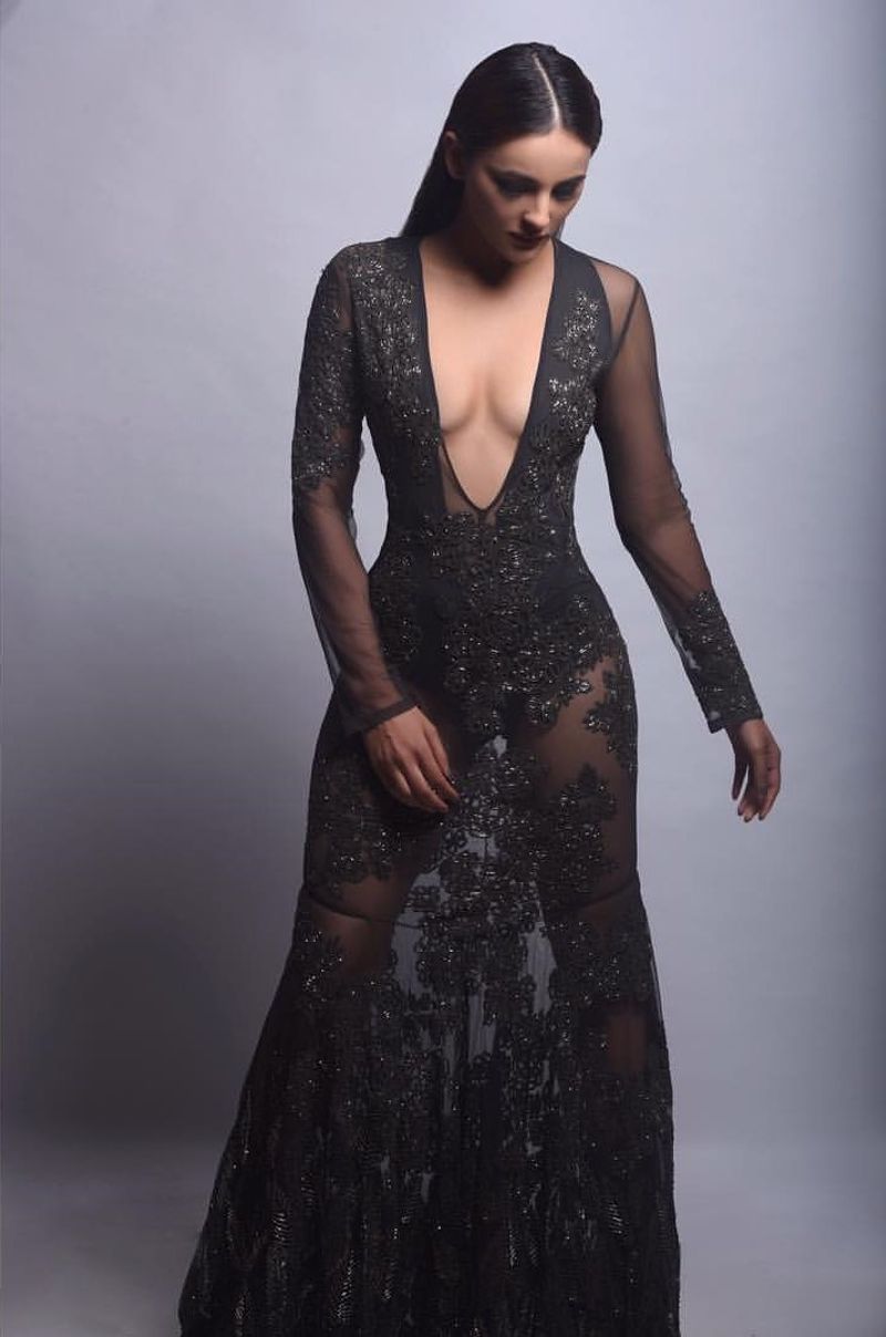 Run Raja Run Fame Seerat Kapoor Hot Photos