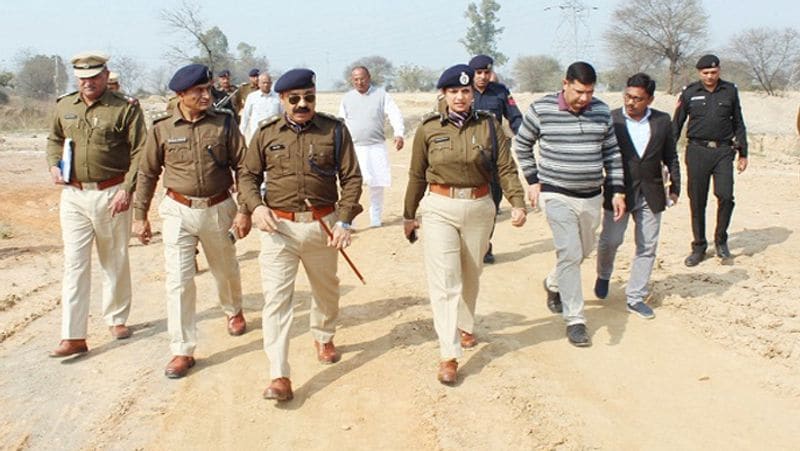 भारती अरोड़ा हमेशा सक्रिय रहती हैं। यही कारण है कि उनके अधिनस्थ अफसर भी हमेशा मुस्तैद रहते हैं।