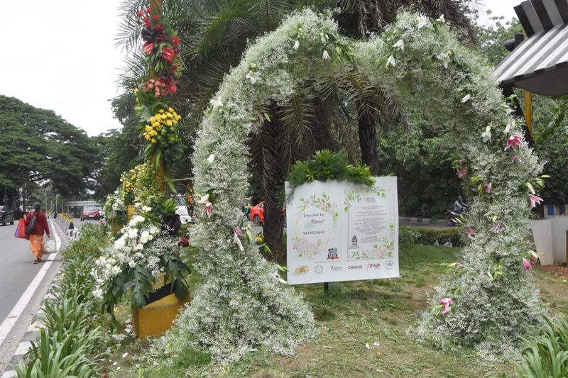 ಹೈಗ್ರೌಂಡ್ಸ್ ಸಂಚಾರ ಪೊಲೀಸ್ ಠಾಣಾ ಸರಹದ್ದಿನ ವಿಂಡ್ಸರ್ ಮ್ಯಾನರ್ ಜಂಕ್ಷನ್ ಬಳಿ