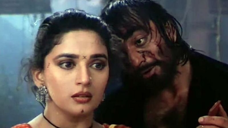 Madhuri Dixit Was Once Madly In Love With Sunil Gavaskar do you know