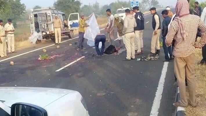 chhattisgarh raipur news truck and car accident three killed in raipur kpr chhattisgarh raipur news truck and car accident three killed in raipur kpr