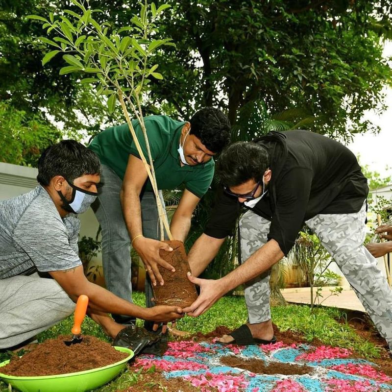 Prabhas accepts the Green india challenge and planted saplings