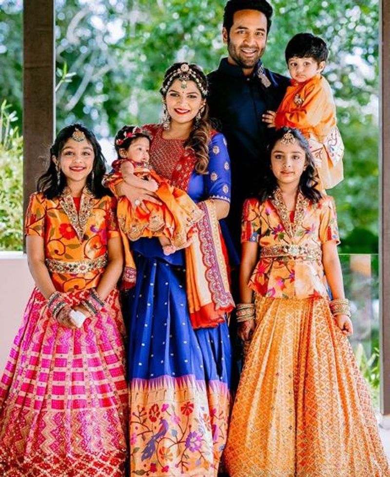 ವಿರಾನಿಕಾ ಸೋಷಿಯಲ್ ಮೀಡಿಯಾದಲ್ಲಿ ಸಕ್ರಿಯರಾಗಿದ್ದು, ಅವರೇ ಶೇರ್ ಮಾಡಿಕೊಂಡಿರುವ ಫೋಟೋಗಳಿವು.