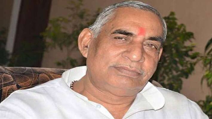 SP leader and former minister Parasnath Yadav passed away kpl SP leader and former minister Parasnath Yadav passed away kpl