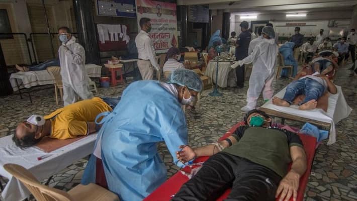 Corona second wave: situations out of control in states, peoples dying absence of medical assistance DHA Corona second wave: situations out of control in states, peoples dying absence of medical assistance DHA
