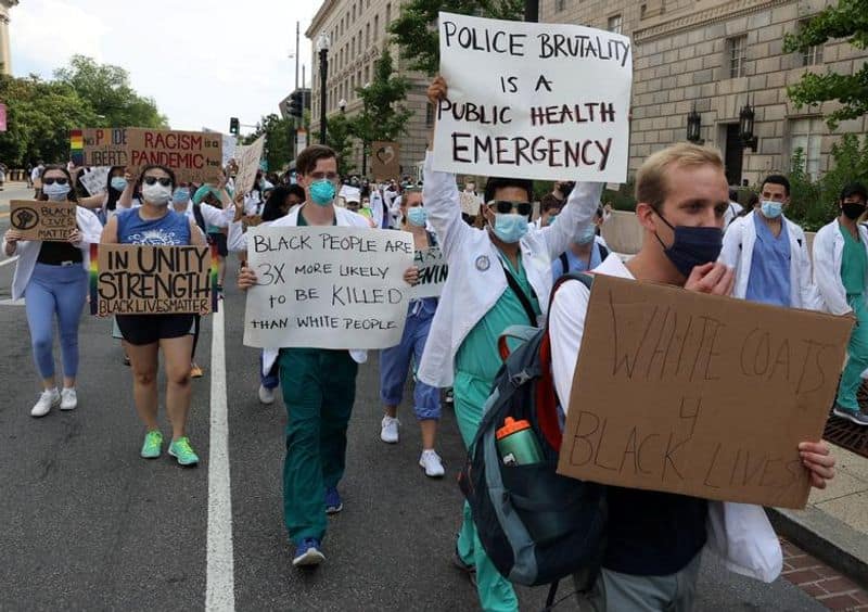 health workers protest in america on george floyd death