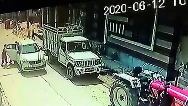 Jhajjar Lovestory, Mystery of kidnapping a girl kpa
