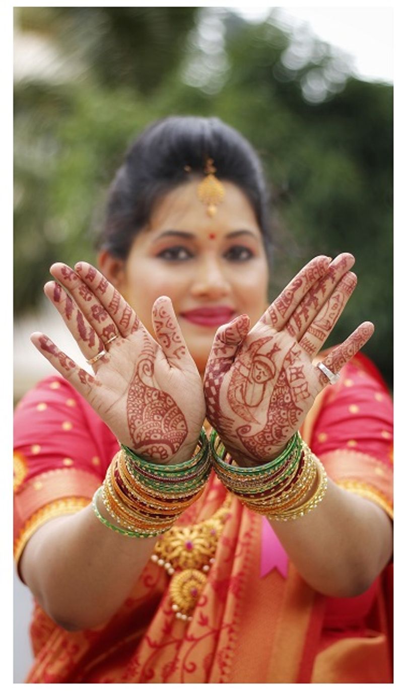 ನ್ಯಾಷನಲ್ ಕಾಲೇಜ್ ಬೆಂಗಳೂರಿನಲ್ಲಿ ಪದವಿ ಪಡೆದಿದ್ದಾರೆ.