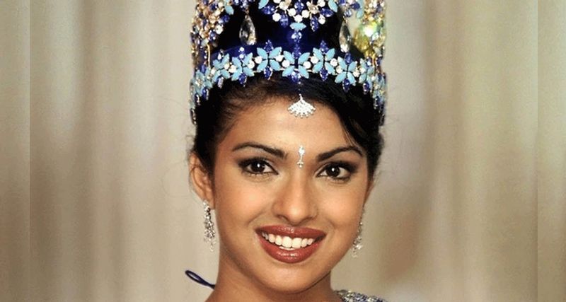When Shah Rukh Khan said 'marry me' to Priyanka Chopra and she rejected his proposal RCB