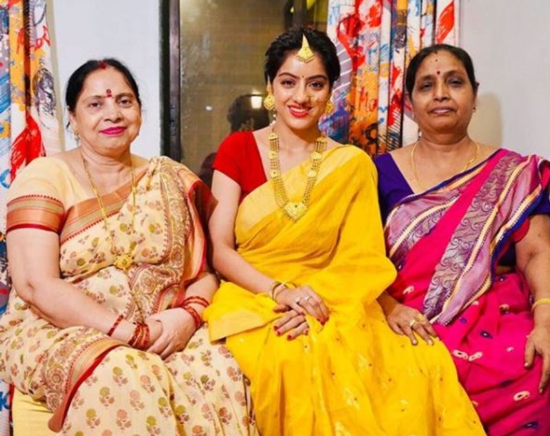 ದೀಪಿಕಾ ತಾಯಿ ದೆಹಲಿಯ ಹಾರ್ಡಿಂಗ್ ವೈದ್ಯಕೀಯ ಕಾಲೇಜಿನಲ್ಲಿ ಕೋವಿಡ್ ಟೆಸ್ಟ್ ಮಾಡಿಸಿದ್ದು, ಪಾಸಿಟಿವ್ ಎಂದು ತಿಳಿದು ಬಂದಿದೆ.