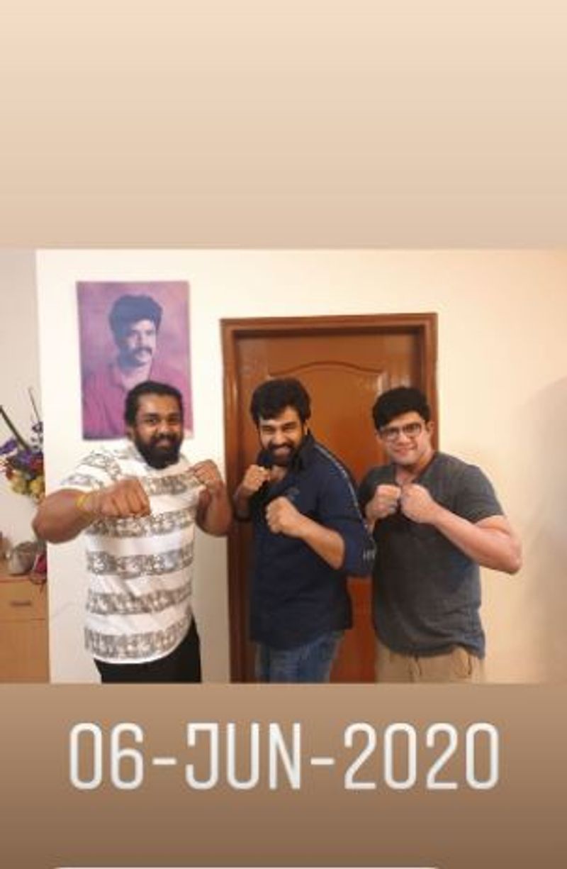 ಜೂನ್ 6 ಅಂದರೆ, ಚಿರು ಕೊನೆಯುಸಿರೆಳೆದ ಹಿಂದಿನ ದಿನ ಸೆರೆ ಹಿಡಿದ ಲಾಸ್ಟ್ ಫೋಟೋ ಶೇರ್ ಮಾಡಿಕೊಂಡಿದ್ದಾರೆ.