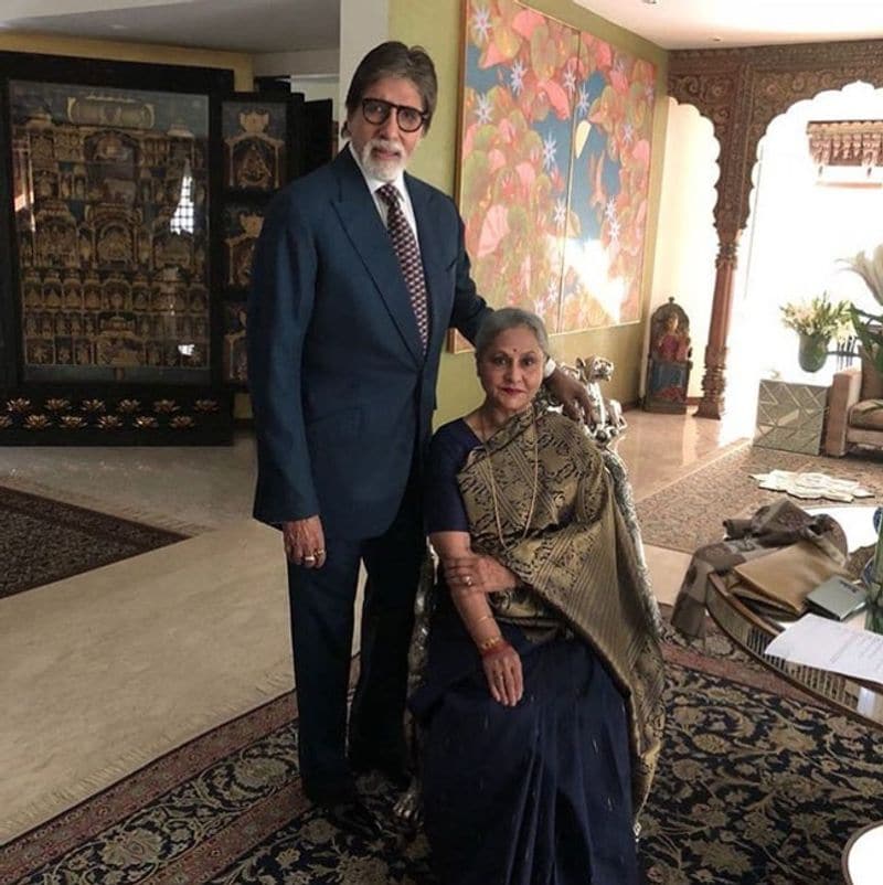 மனைவியுடன் சூப்பர் போஸ் கொடுத்த அமிதாப் 