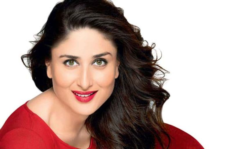 Kareena Kapoor Khan is one of the divas of tinsel-town, whose natural beauty has always allured her fans.
