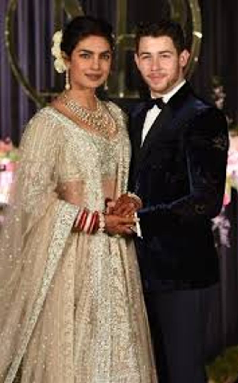 Priyanka Chopra to Taapsee Pannu Actresses who fell in love with foreigners