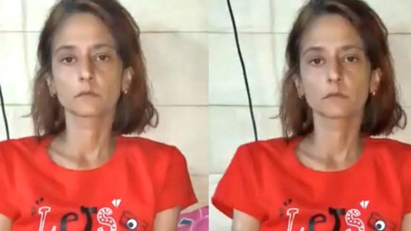 उन्होंने बताया- पिछले कई दिनों से दिनभर बुखार रहता है। गोवा का मौसम ठंडा है, मुझे लगता है मौसम बदलने की वजह से मेरी तबियत खराब हुई है। मेरी खांसी सुनकर यह मत सोचिए कि मुझे कोरोना हो गया है, इतनी जल्दी मरने वाली नहीं हूं मैं। यह सब मौसम बदलने की वजह से हो रहा है। मुझे सूखी खांसी नहीं है।