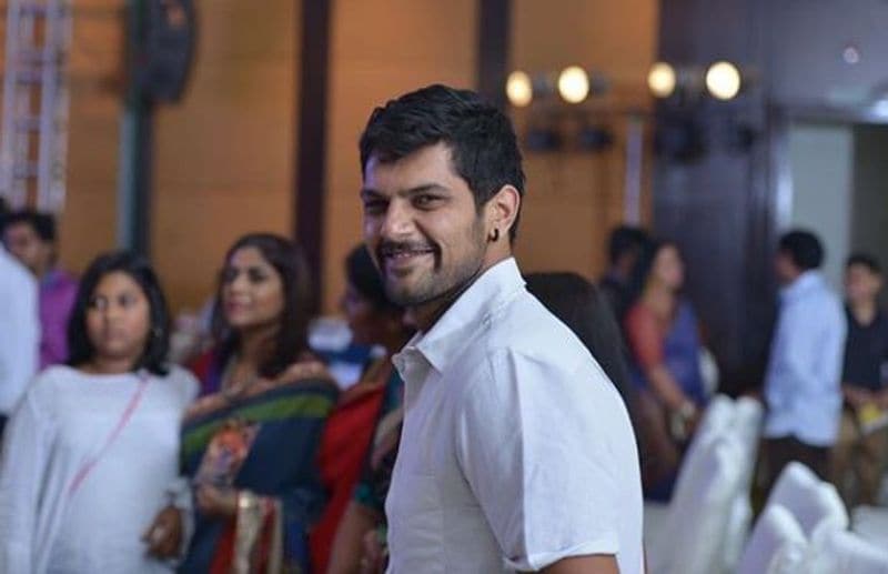ತಮಿಳು ಸಿನಿಮಾದಲ್ಲಿ ಅಭಿನಯಿಸಿದ್ದಾರೆ.