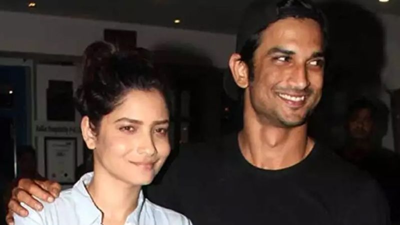 अंकिता लोखंडे और सुशांत ने लम्बे समय तक एक-दूसरे को डेट किया था। हालांकि, कुछ सालों पहले दोनों का ब्रेकअप हो गया था। दोनों ने जी टीवी के शो पवित्र रिश्ता में साथ काम किया था। एक साथ काम करते हुए ही दोनों नजदीक आए थे। इसके बाद दोनों ने खुलकर अपने रिश्ते को कबूल कर लिया था। कपल काफी खुश था लेकिन अचानक ही दोनों का ब्रेकअप हो गया।