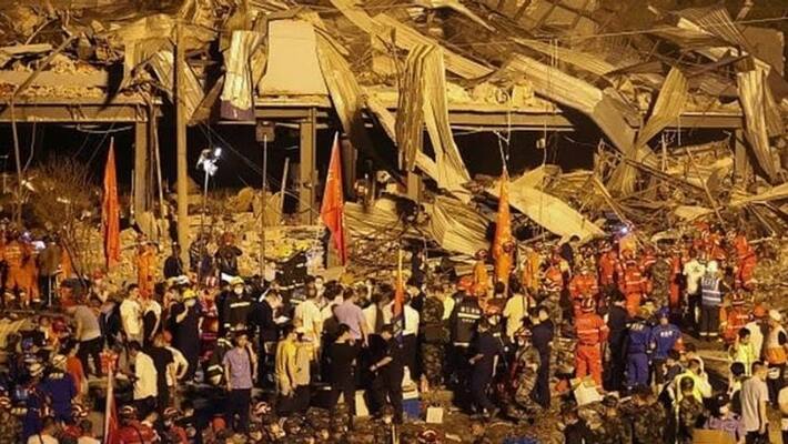 china truck accident 19 peoples died 170 injured china truck accident 19 peoples died 170 injured