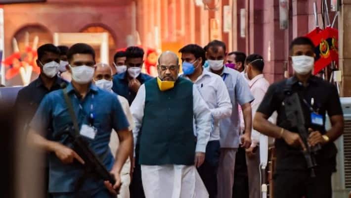 Home Minister Amit Shah calls all party meeting to discuss Delhi handling of coronavirus KPP Home Minister Amit Shah calls all party meeting to discuss Delhi handling of coronavirus KPP