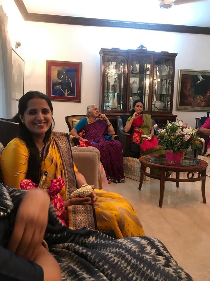 ಈಗ ಸಿದ್ಧಾರ್ಥ್ ಕುಟುಂಬ ಡಿಕೆ ಶಿವಕುಮಾರ್ ಮನೆಗೆ ಭೇಟಿ ನೀಡಿ ಮಾತುಕತೆ ನೆಡೆಸಲಿದ್ದಾರೆ.