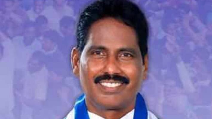 unknown woman attack on nandikotkur mla arthur unknown woman attack on nandikotkur mla arthur