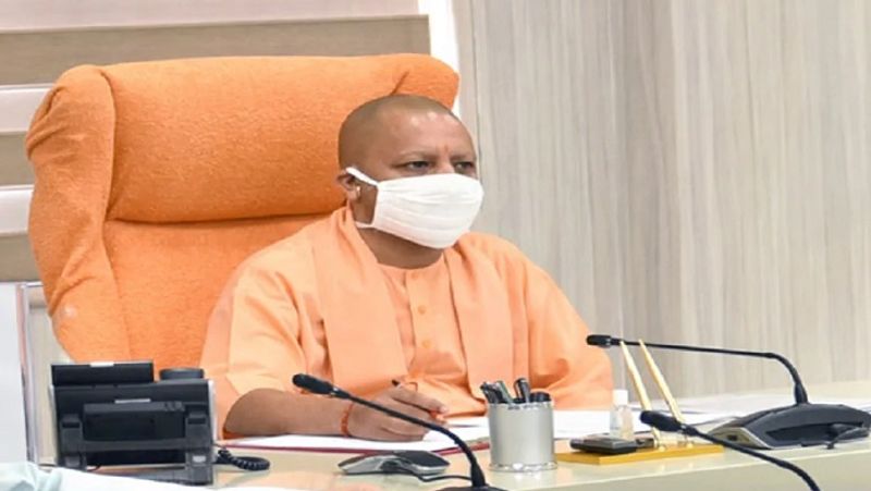 सीएम योगी आदित्यनाथ अधिकारियों को यह निर्देश भी दे चुके हैं कि वापस लौटे श्रमिकों और कामगारों का पलायन फिर से न हो, लिहाजा सभी को उनकी योग्यता, अनुभव और क्षमता के अनुरूप प्रदेश में ही रोजगार उपलब्ध करवाया जाए।
