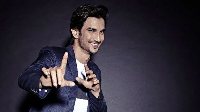 সুশান্তের পোস্টমর্টামের রিপোর্ট থেকে পুলিশও প্রাথমিক ভাবে জানিয়েছেন, আত্মহত্যাই করেছেন সুশান্ত। কারণ তার শরীর থেকে কোনও রকমেরই ড্রাগস বা অন্য কোনও বিষ পাওয়া যায়নি।