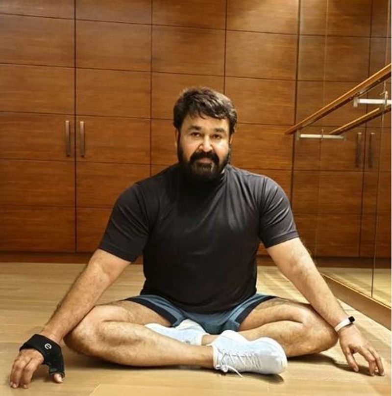 ஒர்க் அவுட் செய்யும் இடம் 