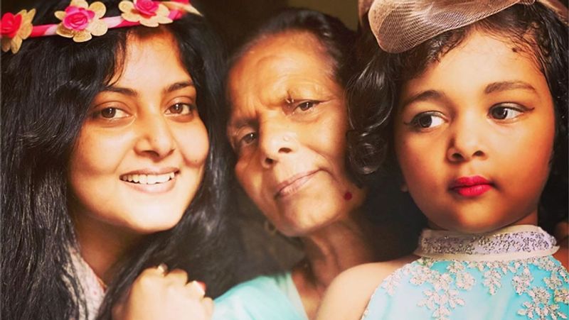 यश कुमार ने अपनी बेटी अदिति के जन्मदिन पर प्यार भरा पोस्ट सोशल मीडिया पर शेयर किया है। इस पोस्ट को शेयर करते हुए उन्होंने अपनी बेटी के लिए लिखा,' 5वें जन्मदिन की हार्दिक शुभकामनाएं बिटिया रानी। आपको बेटी के रूप में पाकर मैं धन्य हो गया।'