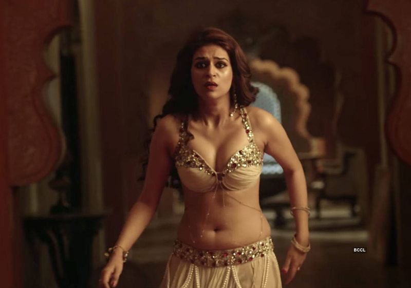 Shraddha Das Says Bollywood Puts Worst Kind of Pressure