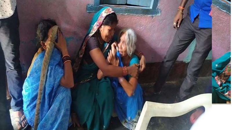 शहीद अमन की बहन कहती हैं कि भैया बोलकर गए थे कि दो महीने बाद वापस आऊंगा, लेकिन अब वह कैसे आएंगे कहते-कहते वह भी रोने लगती है। सहादत की सूचना मिलने के बाद क्षेत्र के जनप्रतिनिधि और प्रशासनिक पदाधिकारी गांव पर पहुंचकर शोक में डूबे परिजनों को सांत्वना दे रहे हैं।