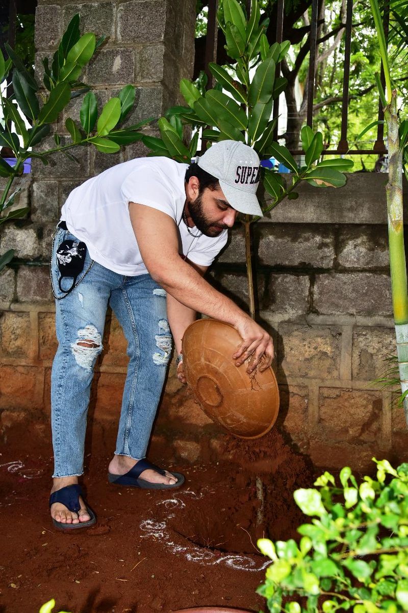 Hearo vishwak sen takes up Green India Challenge