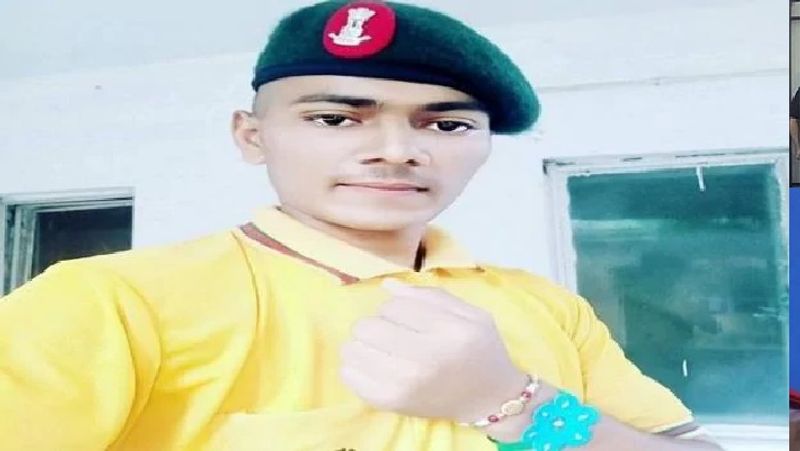 जय किशोर की शहादत की खबर मिलने के बाद से गांव में मातम है। उनके घर पर गांव के लोग जुटे हुए हैं। परिवार के लोगों का रो-रो कर बुरा हाल हो गया है।
