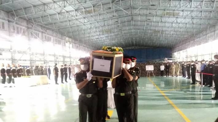 Colonel Santosh Mortal Remains Reach His Home Town Suryapet Colonel Santosh Mortal Remains Reach His Home Town Suryapet